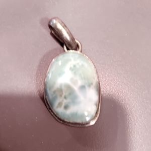 Vintage sterling silver Larimar stone pendant